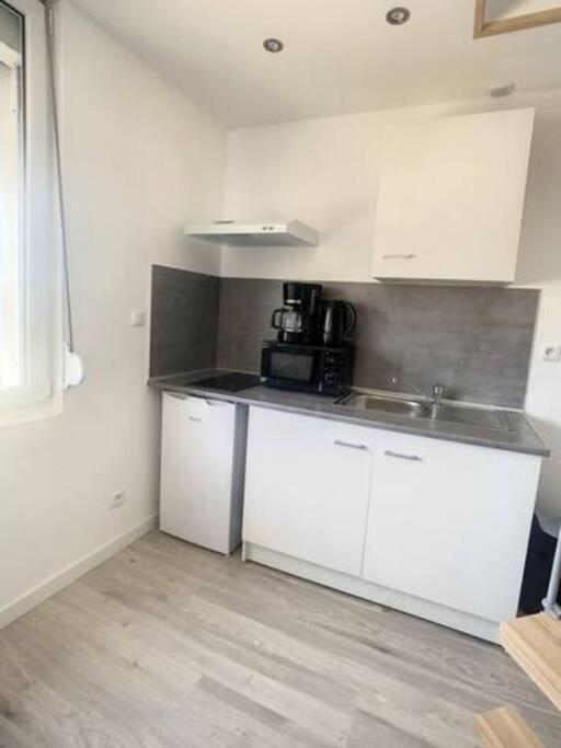 圣康坦Atypique T1 Duplex - Wifi .Parking .Proche .Gare公寓 外观 照片